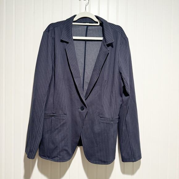 Betabrand Jackets & Blazers - Betabrand Blue Pinstripe Ponte Knit Blazer Size XXL